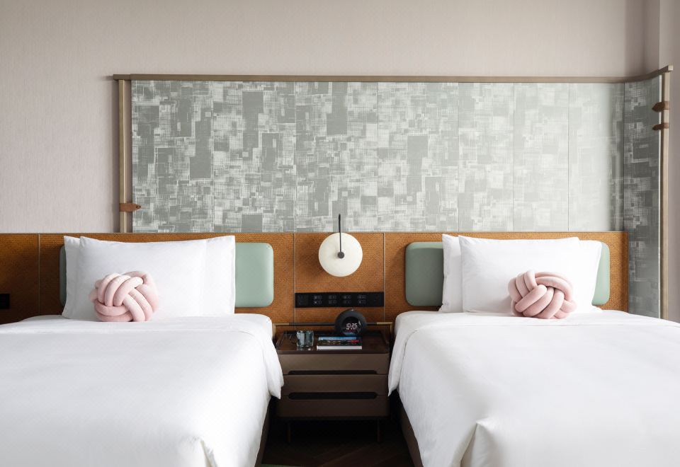 Hotel Indigo Suzhou Yangcheng PeninsulaSuperior Room - Lake-View (2 beds)