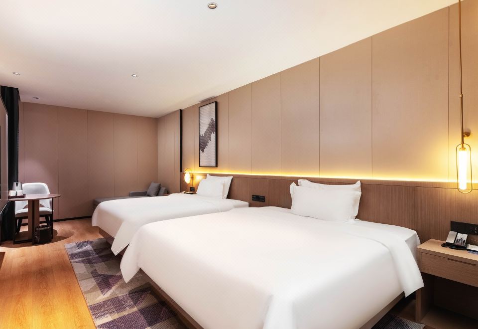 高級雙床房（（慕斯床墊+零壓枕頭+mini吧+無窗）