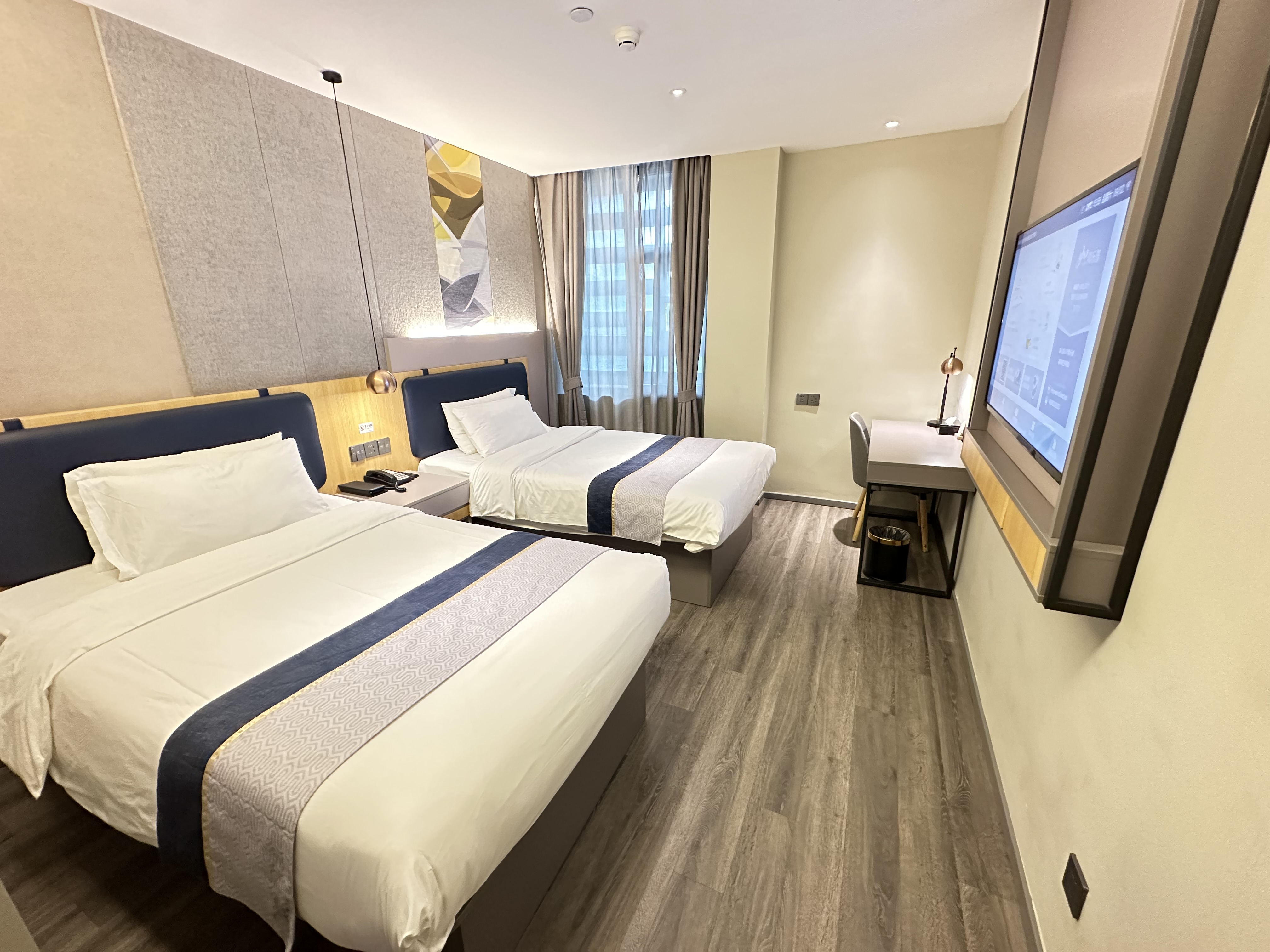 双床房（电视投屏+梦百合0压枕）
