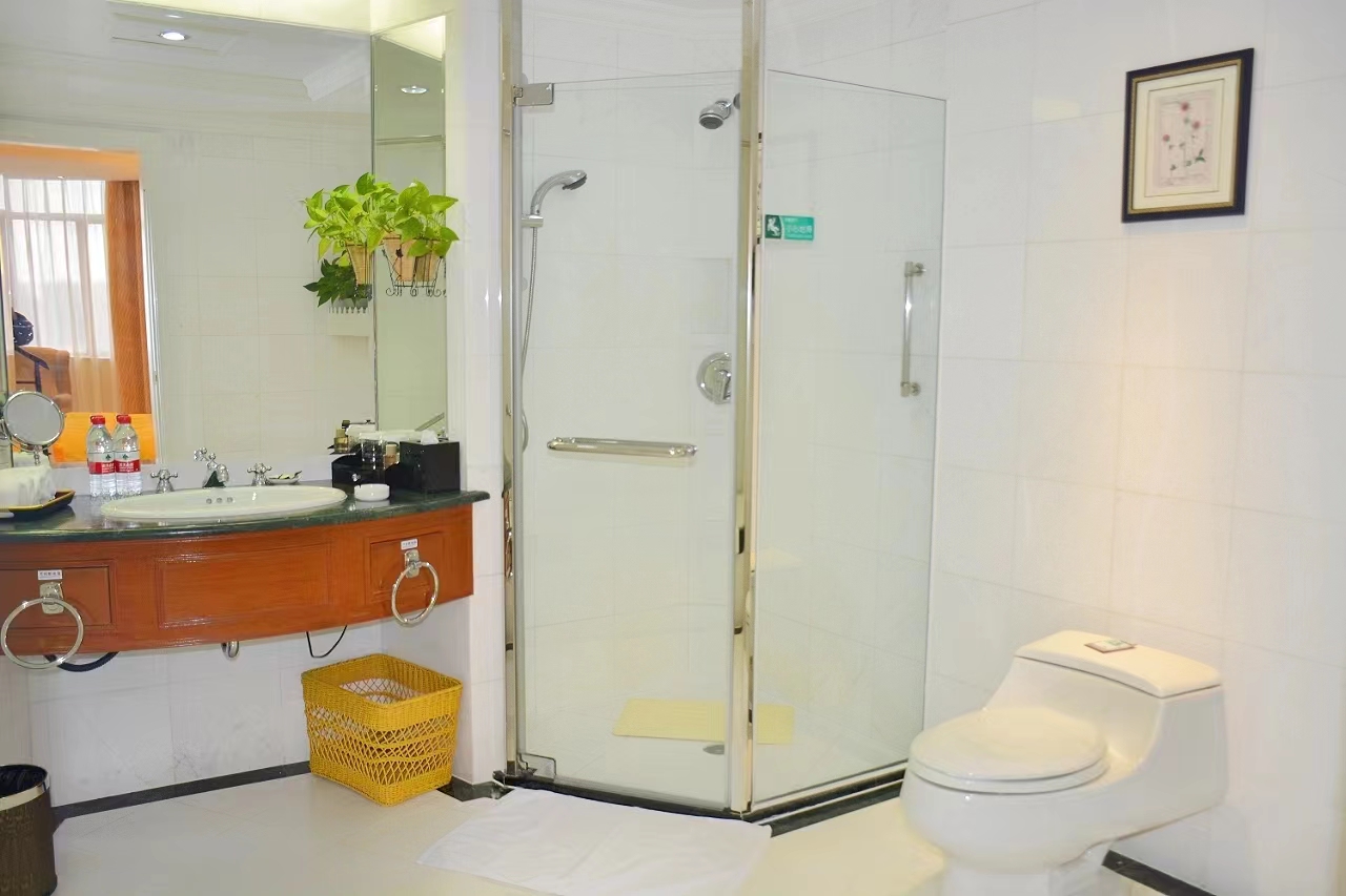 Shantou Golden Gulf  Hotel (Vientiane City)Garden Suite