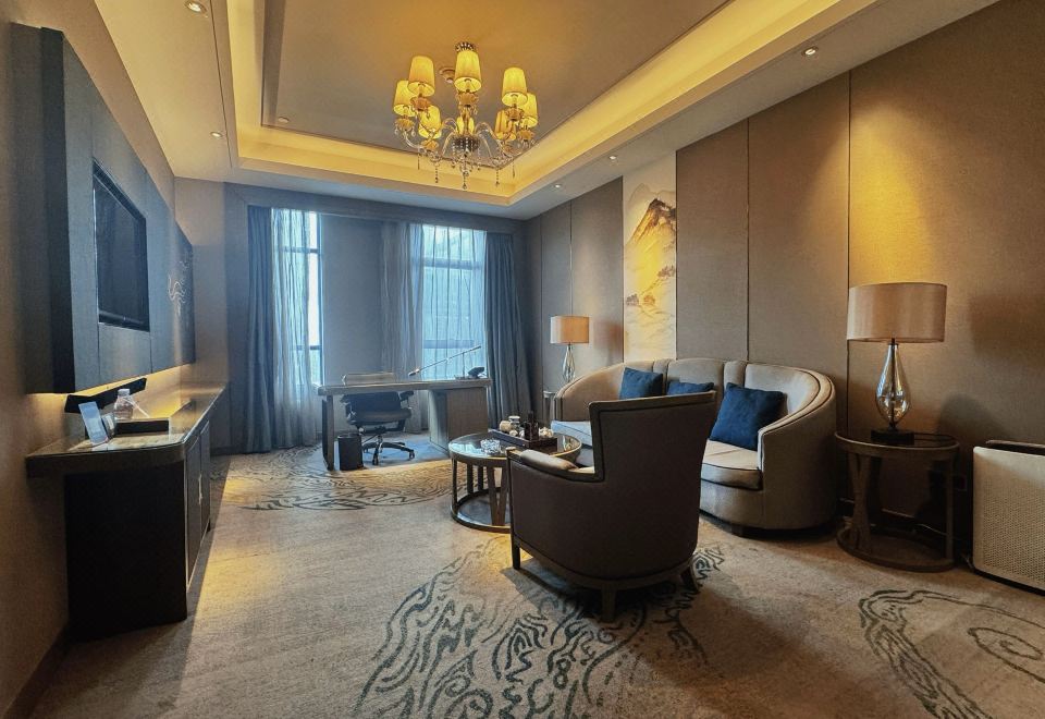 行政套房（双衞+浴缸+独立客厅）