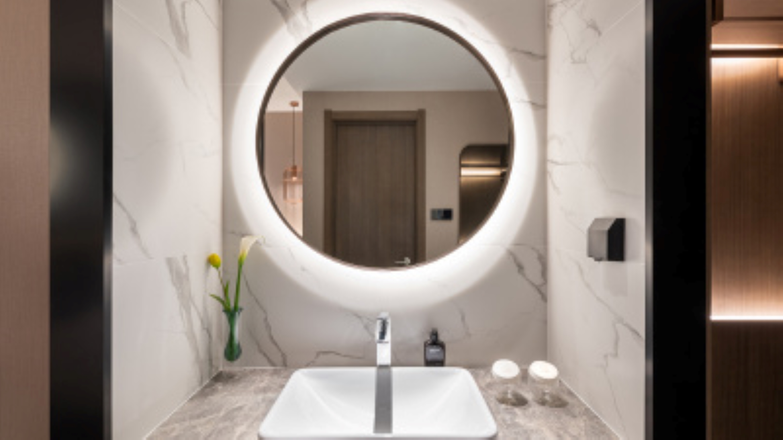 高级大床房（记忆枕+手机投屏+智能客控）