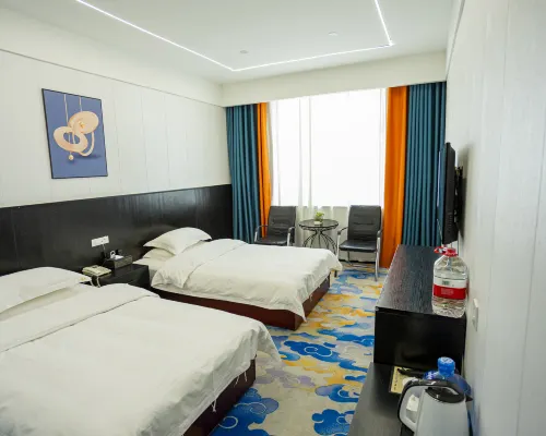 Luoningde and Business Club Các khách sạn ở Lạc Ninh