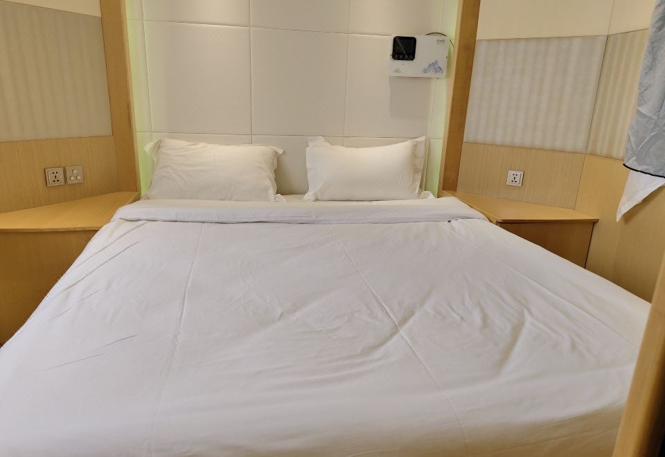 Pingcuo kangsang Everest base camp oxygen rich HotelOxygen Diffusion, Terrace Starry Sky Family Rv (Lounge Meeting Area)