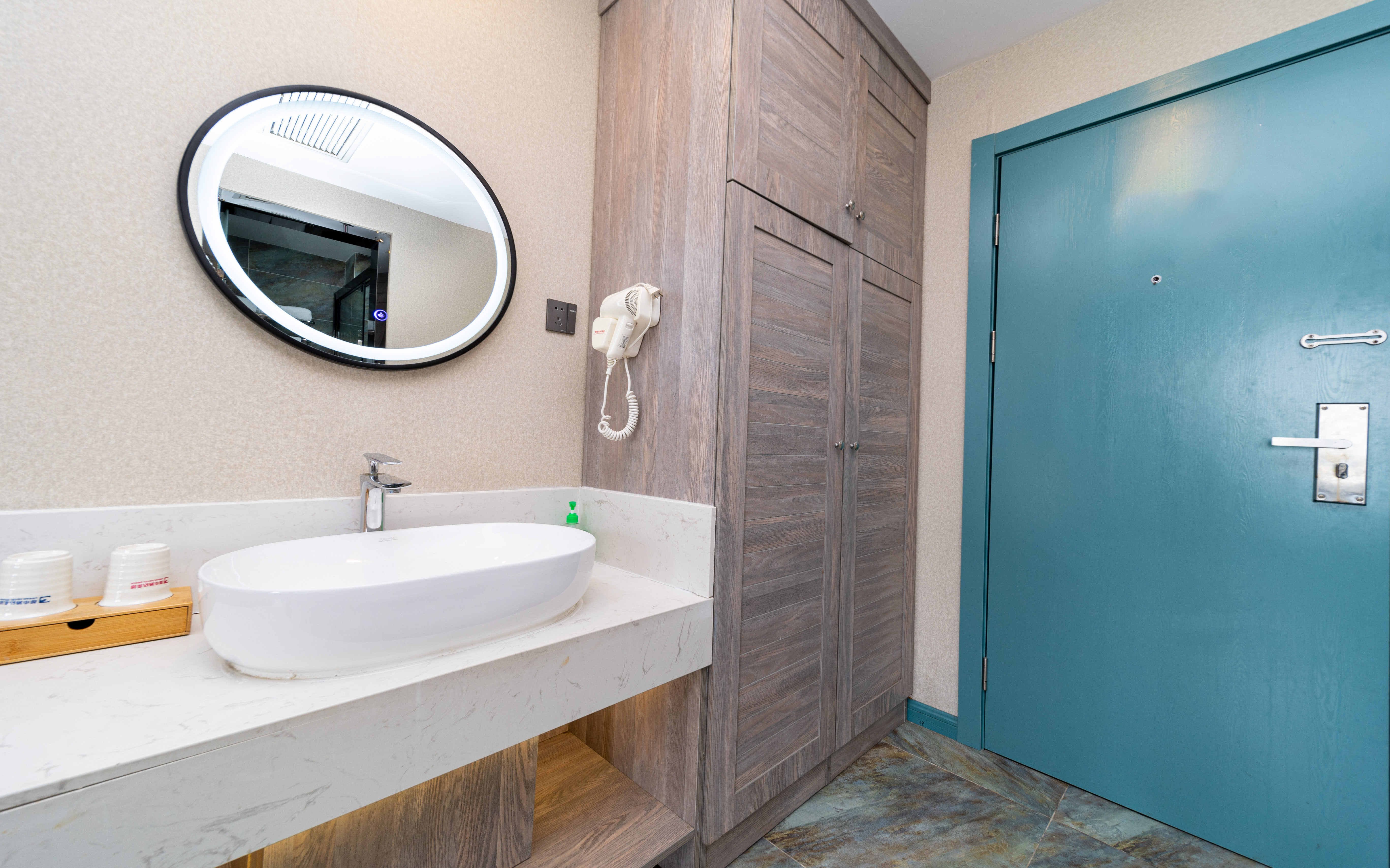 雅致-大床房【采光通透+乾濕分離+水街夜景】