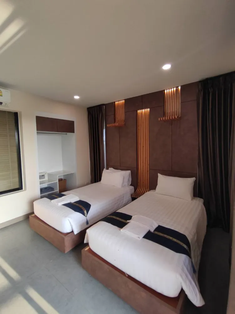 A Deluxe Twin Bed (A1, A3, A5, A6)
