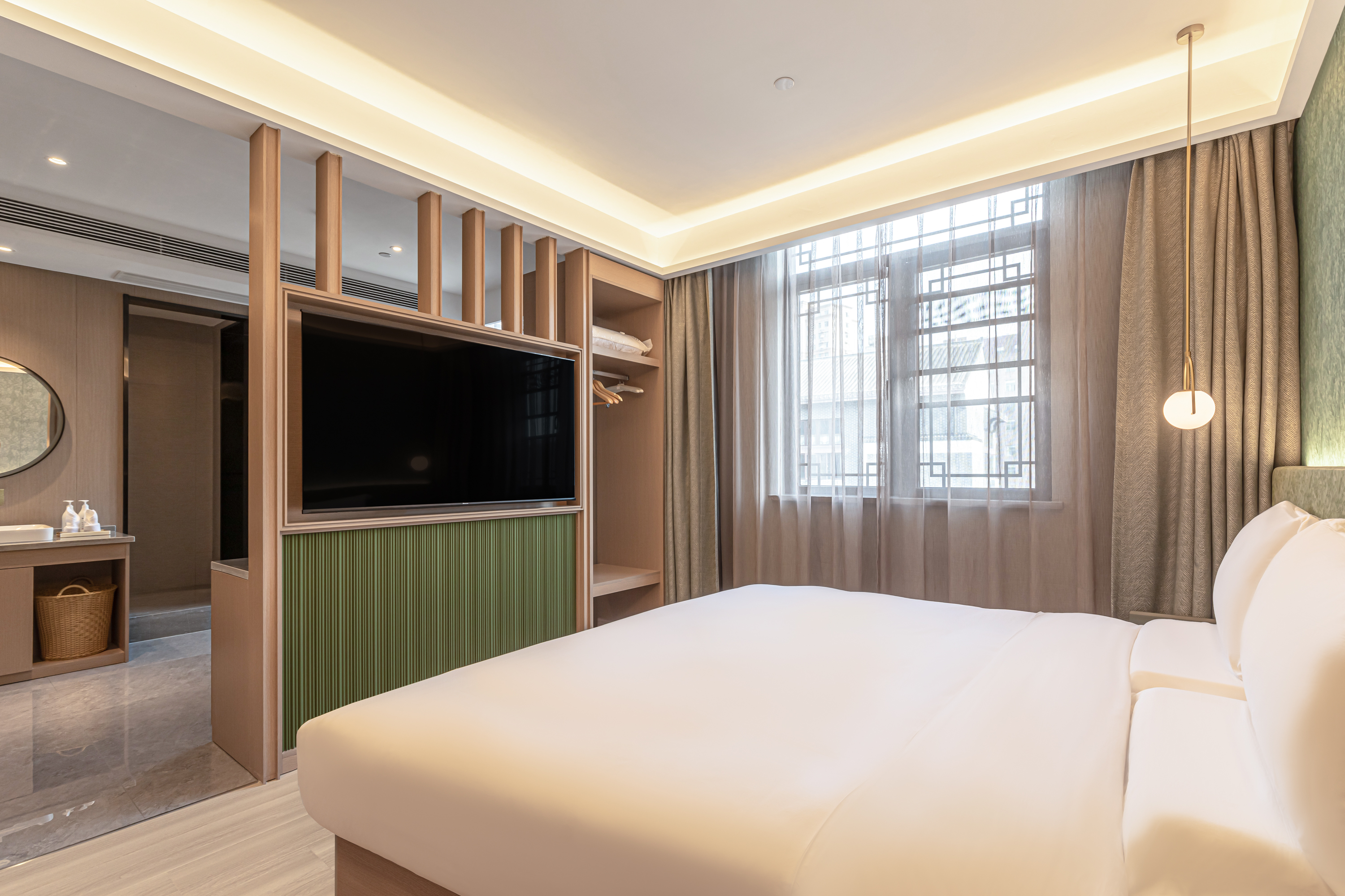 静雅智能大床房