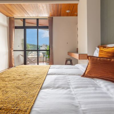 湖景四人房 南投日月潭伊達邵渡假旅店優惠