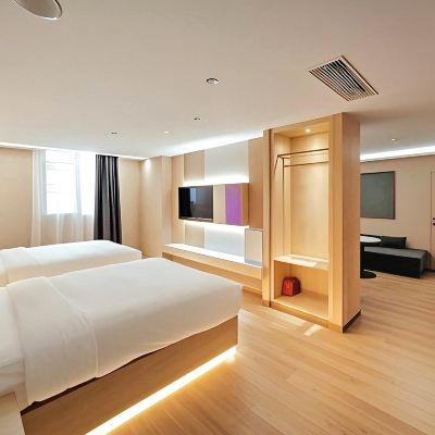 豪華套房 麗楓酒店（珠海拱北口岸廣場輕軌總站店）優惠