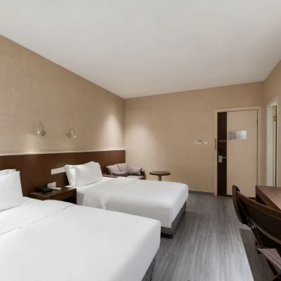 星野丨臻選雙床房「飯店公區提供自助洗衣房+高速吹風」 金花之星飯店（江漢路步行街江灘店）優惠