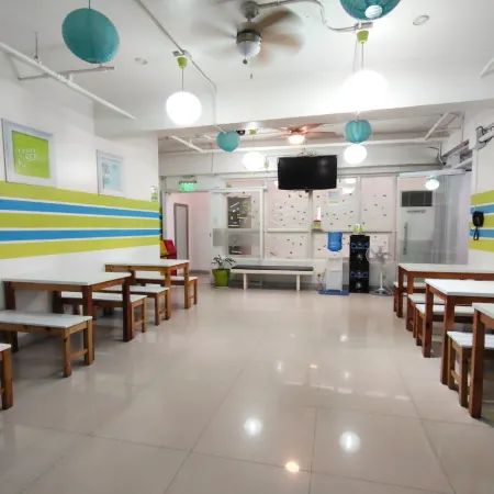 Yuj Inn Pasay