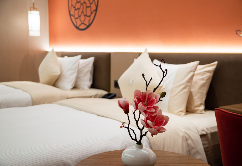 Guangzhou Wogo Yuanbao HotelWogo Twin Room (TV Projection + Steam Eye Mask)