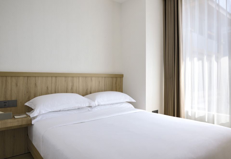 高級空中美墅·三居室一廳