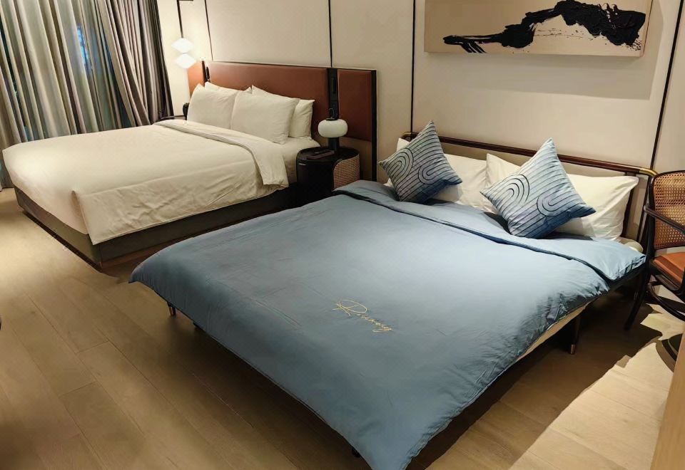 Artyzen Habitat SuzhouDelight Residence Family Room