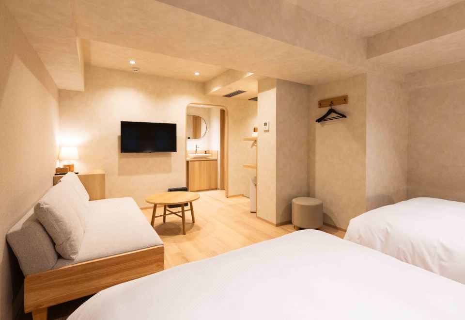 Hotel Paul HouseDeluxe Double Room With Two Double Beds