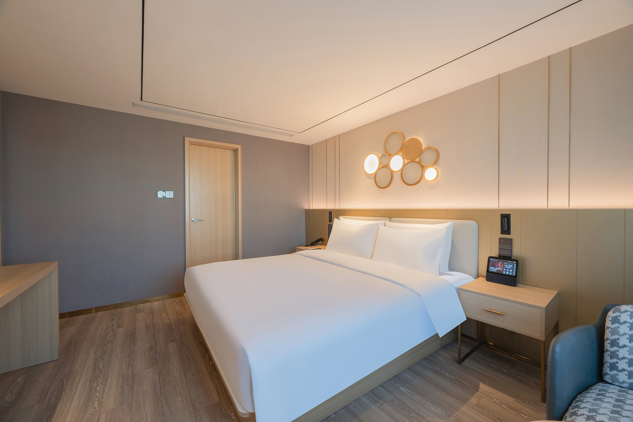 月若流金套房（65寸投屏电视+全屋智能客控）