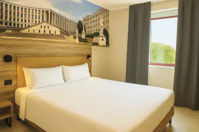 B&B Hotel Latina Hotels in 