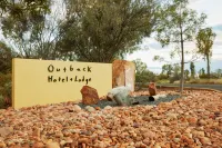 Outback Hotel  호텔
