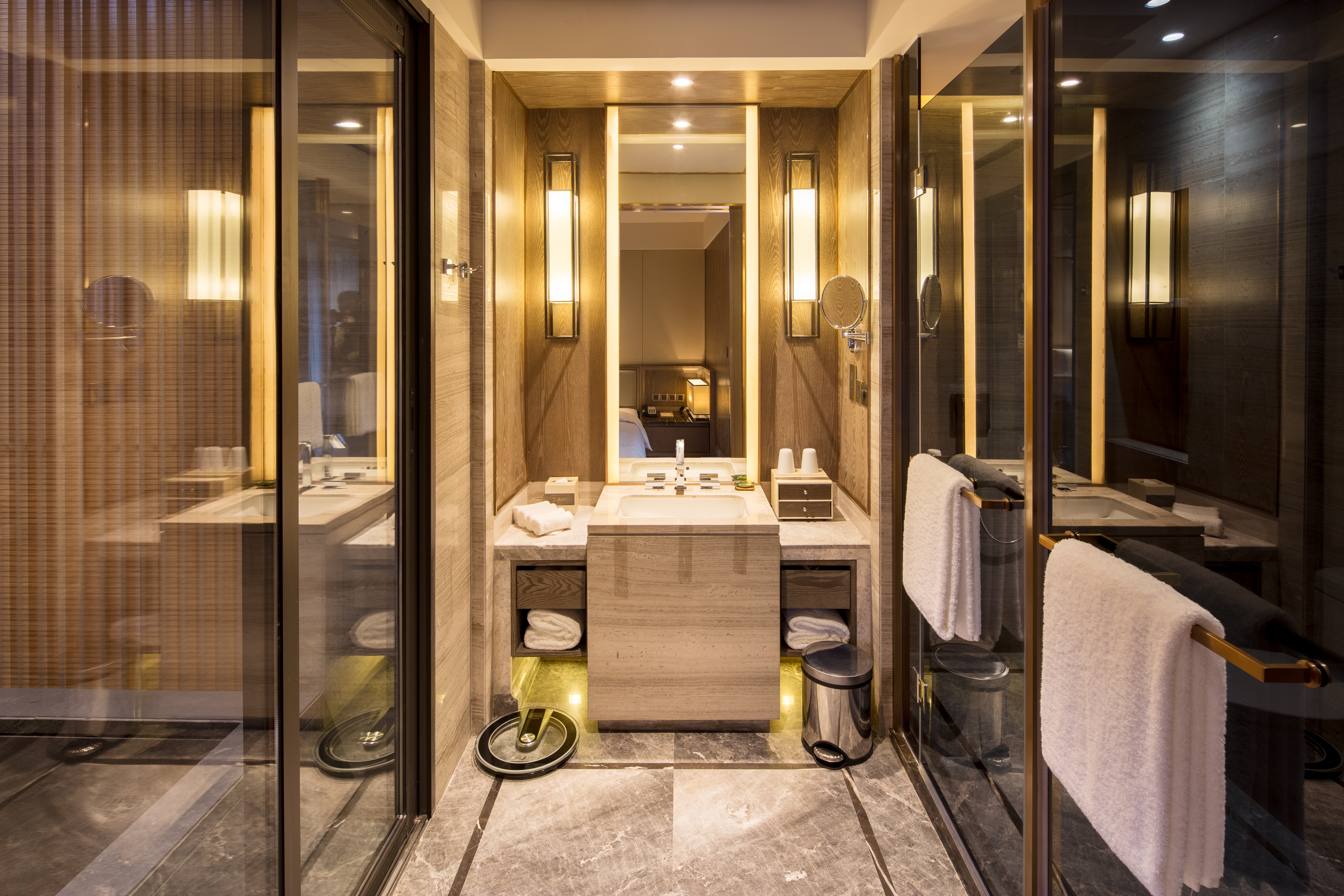 海底小纵队亲子汤屋