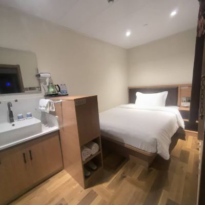 醇享生活大床房 喆啡飯店（北京天安門廣場前門大街地鐵站店）優惠