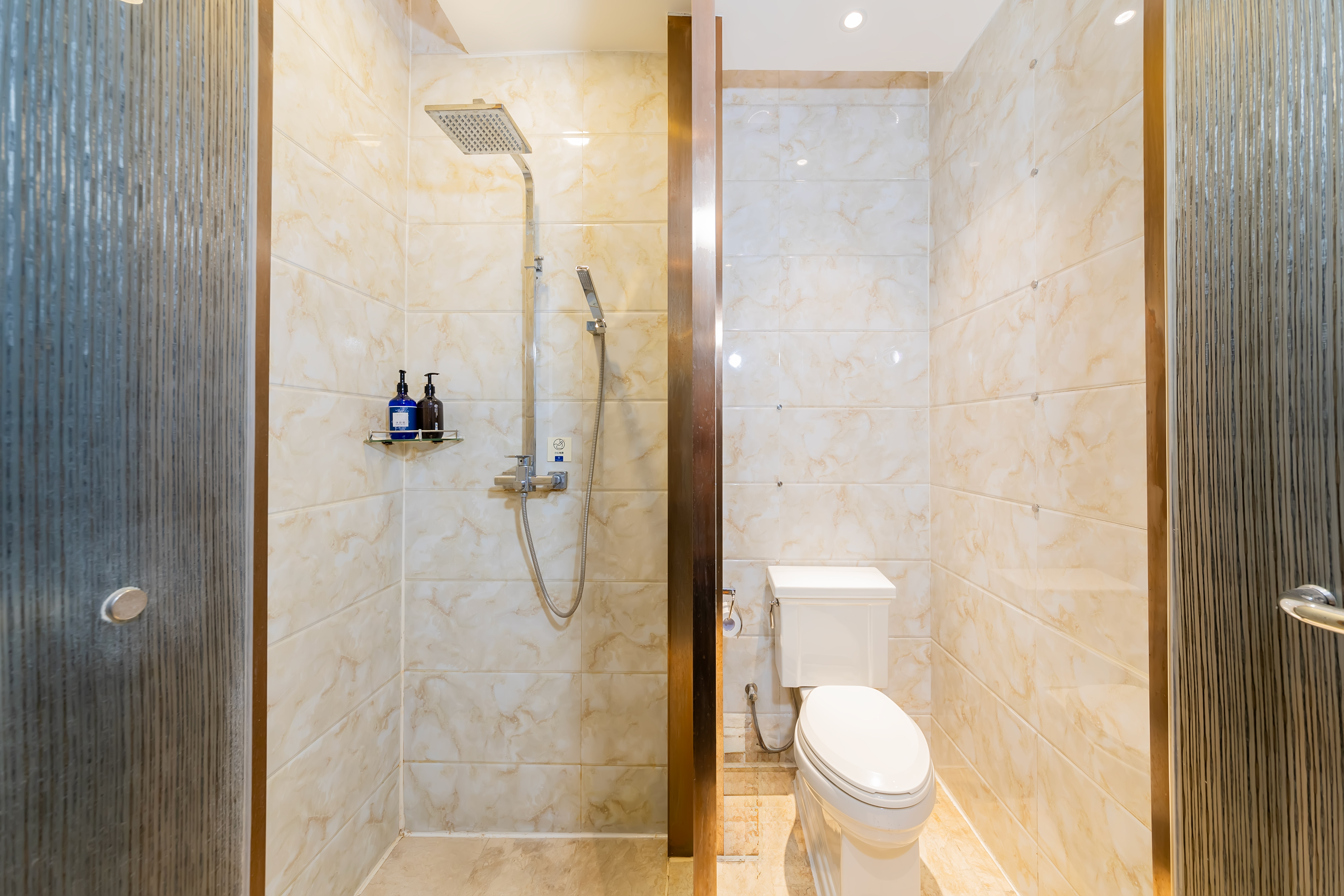 輕奢舒雅大床房（舒適好眠+釋壓床墊+乾濕分離）