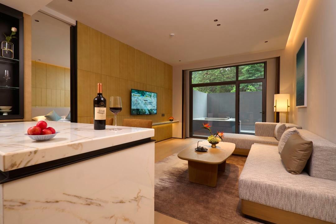 GRAND HOUSE HOT SPRING WUYIGuantang Hot Spring Business Suite