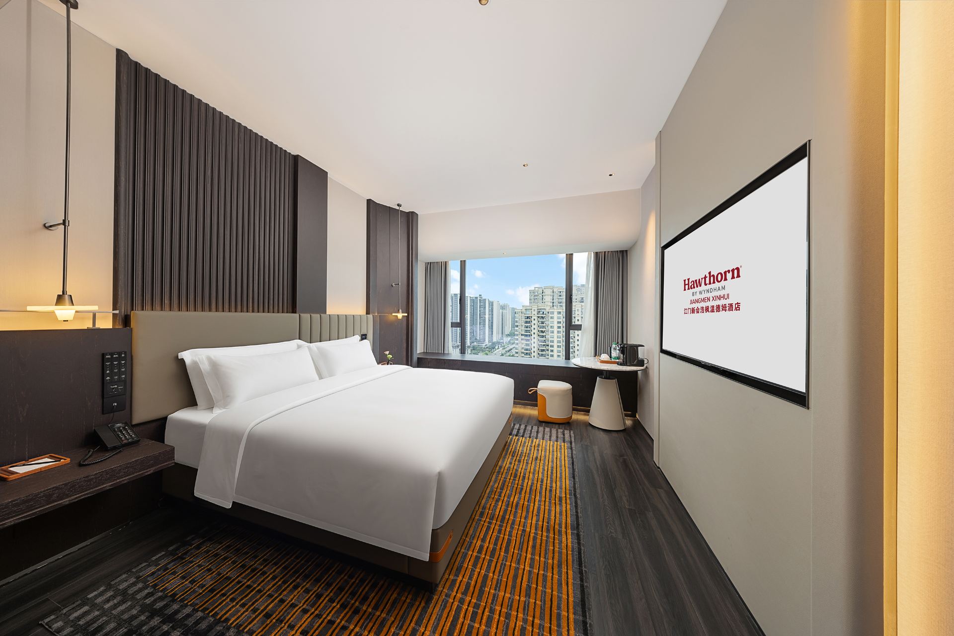 Haofeng King Bed Room