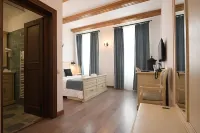Casa Chitic - Hotel & Restaurant- STR Nicolae Balcescu 13