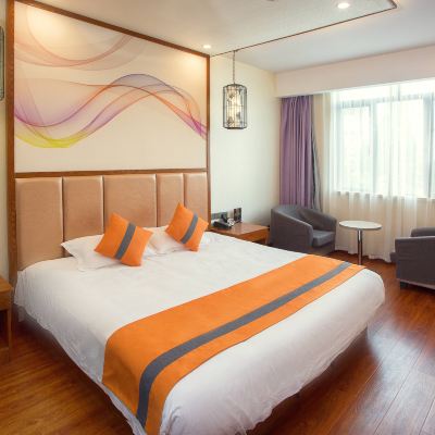 特價高級大床房 上海林隱假日飯店優惠