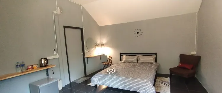 ห้องมาตรฐานพร้อมวิวสวน(เตียงควีนไซส์)