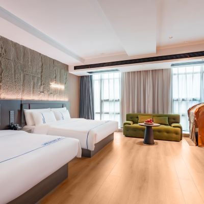 快樂時光親子房（童趣親情+mini冰箱+智能潔具） 曼美·文禧居飯店（常州春秋淹城湖塘地鐵站店）優惠