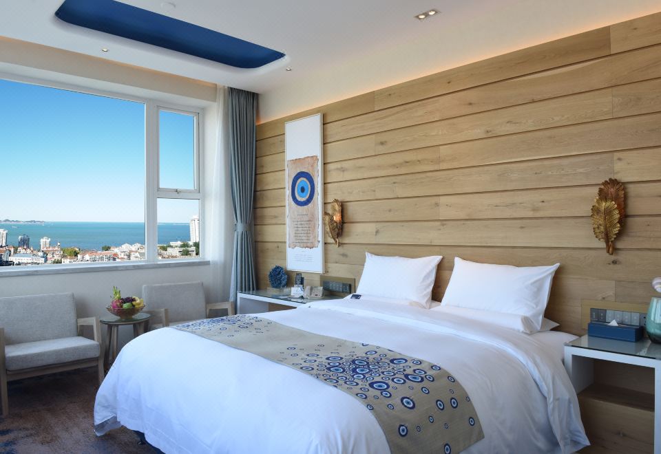 Superior Sea-view Queen Room