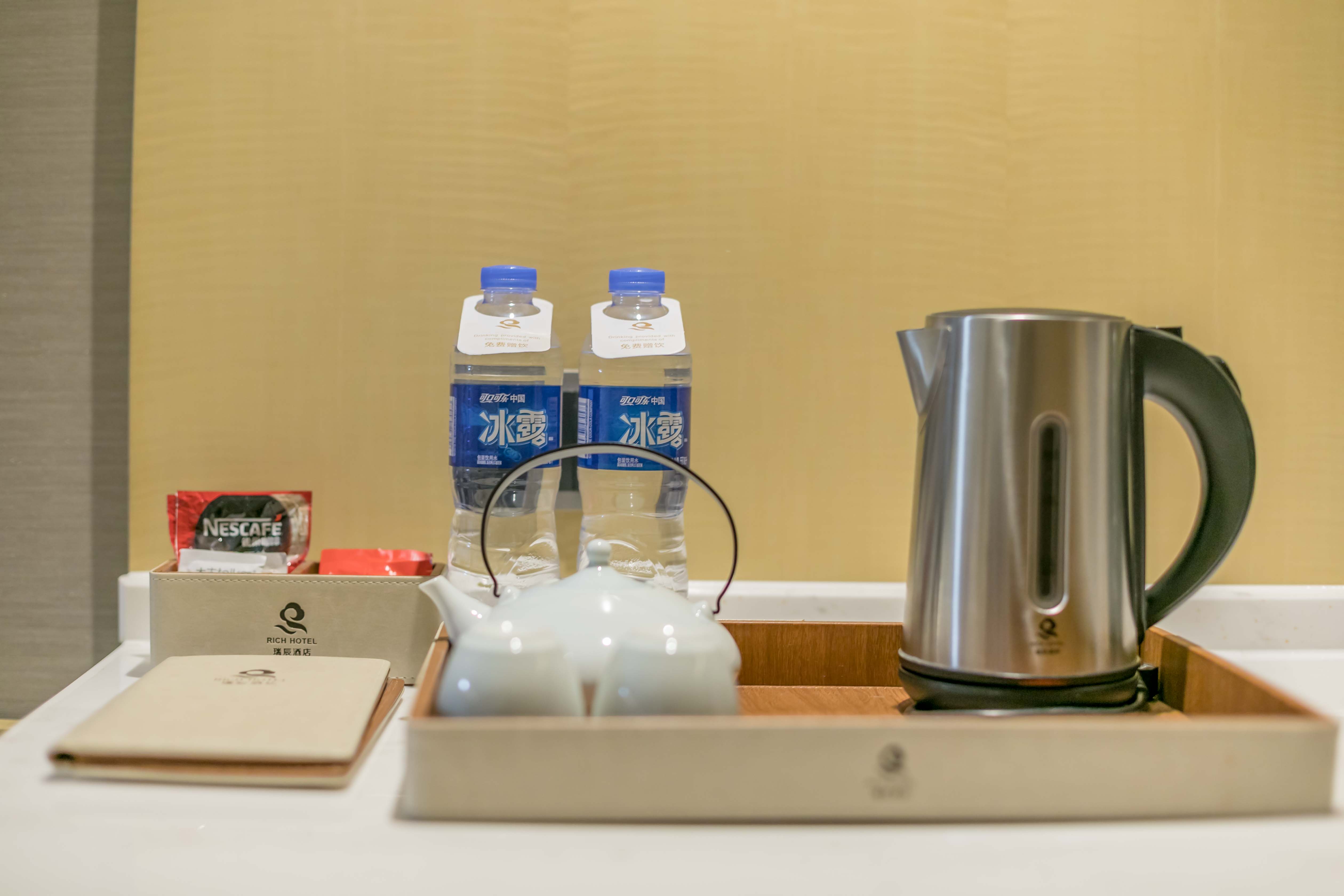 静奢·甜睡双床房（休闲沙发+办公桌）