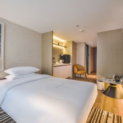 靜舍複式大床房丨雙臥室設計+隔音性能高 廣州靜謐坊 HOUSE HOTEL（天河智慧城店）優惠