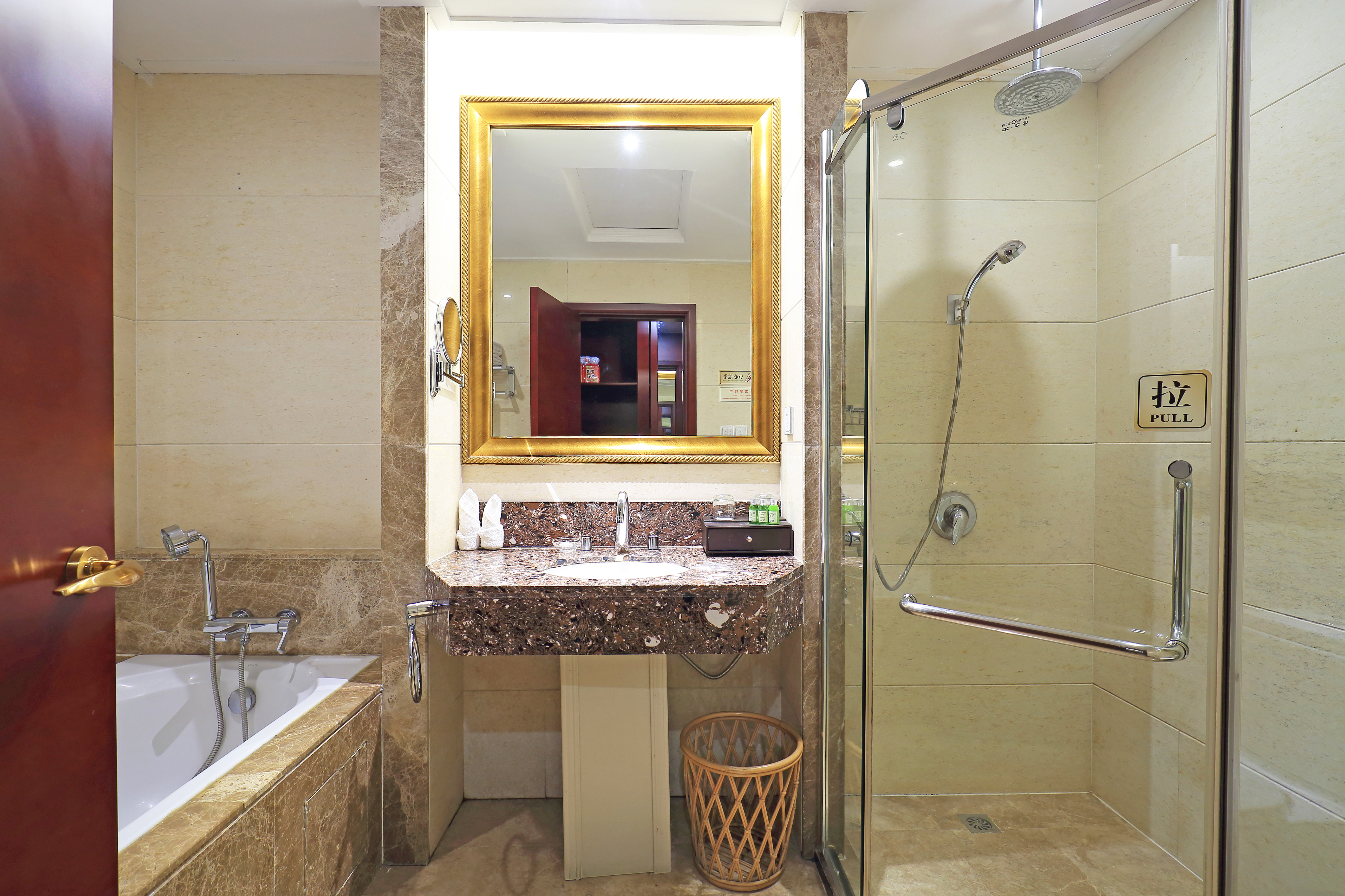 天空之城·特色大床房