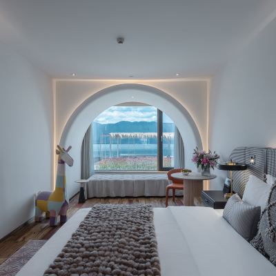 閲海·180度海景大床房 大理聽花島海景花園美宿優惠