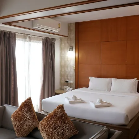 Nonthaburi Palace Hotel