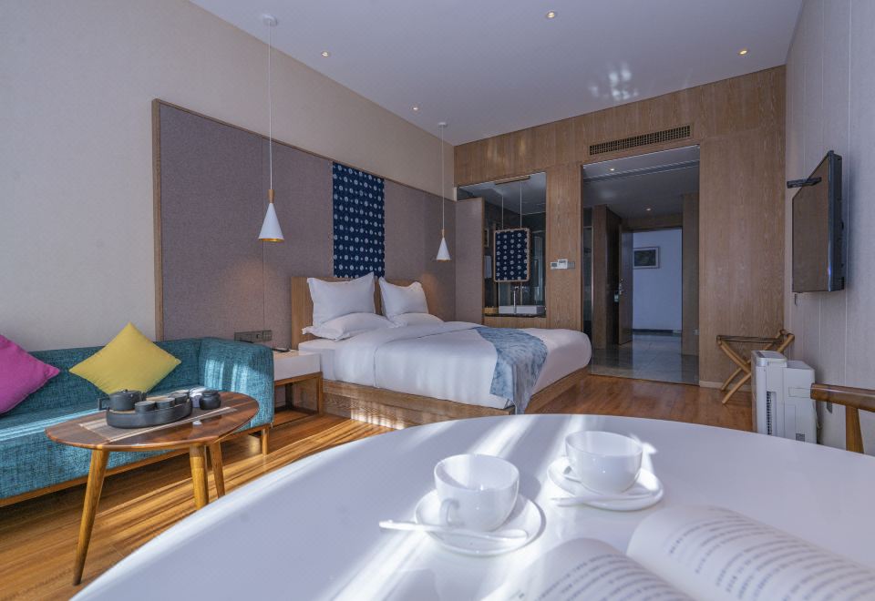 C区无垠双拼大床房,舒适5A级鹅绒被,独立衞浴,中央空调