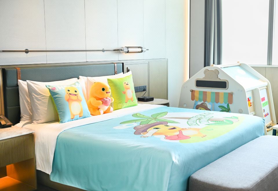 奶龍主題親子大床房