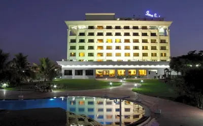 Sun-n-Sand Shirdi Hotels in 