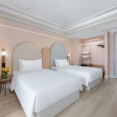 豪華雙床房（手機投屏+小冰箱+智能馬桶+保險櫃） 上海共康美侖飯店優惠