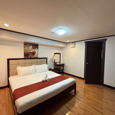 Executive Suite D'Leonor Hotel Promo Code