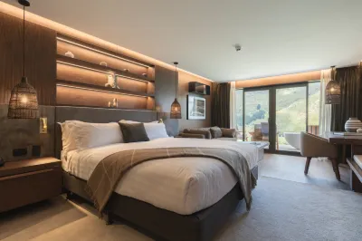 Coronet Ridge Resort Hotels in 
