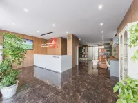 Dongping Coral Hotel (Pinghu Plaza Central) Hotel a Dongping