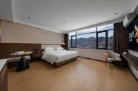 際楓。悅湖酒店