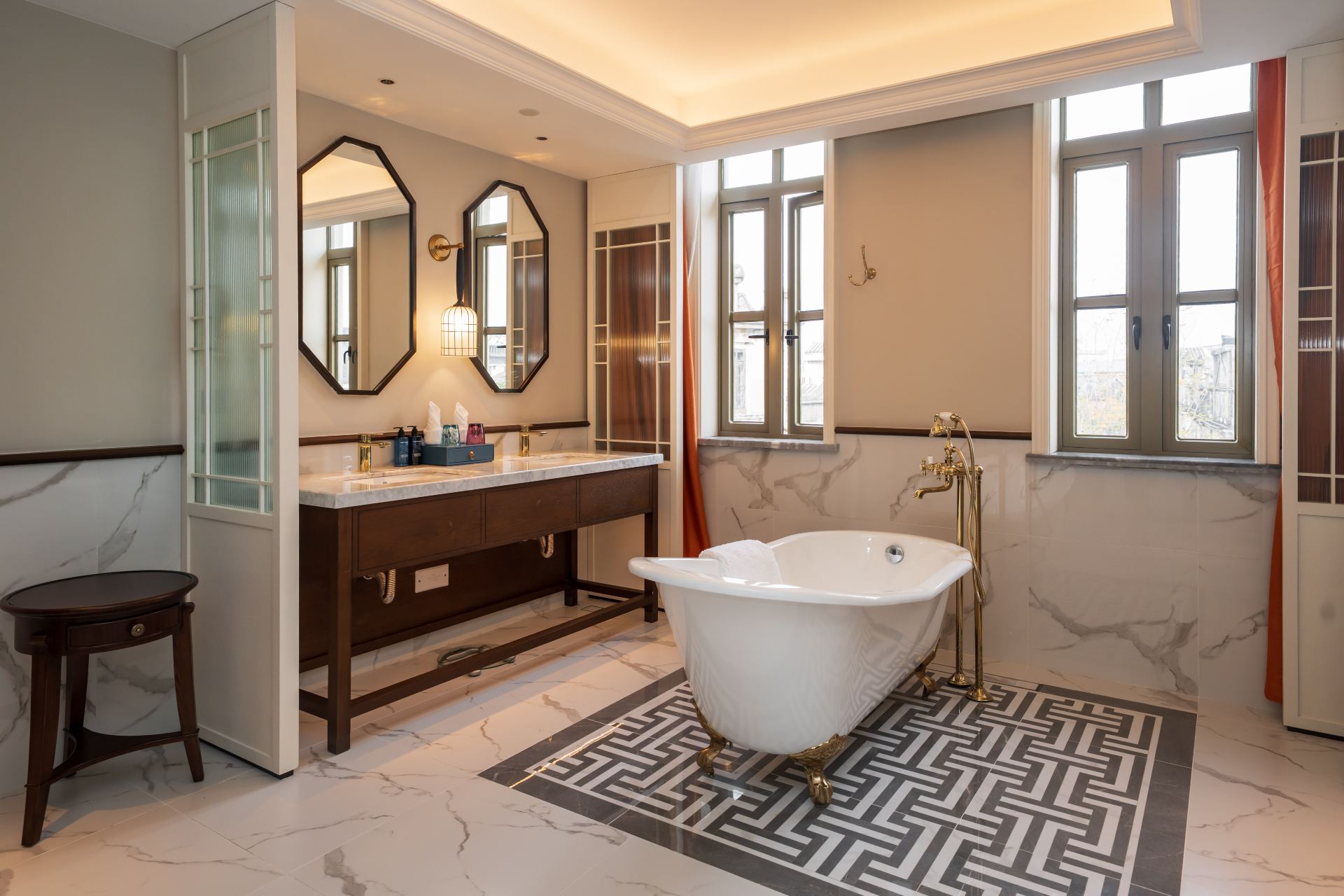 Suite with River View