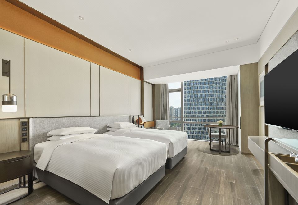 Hyatt Regency Shanghai SongjiangGuestroom (2 beds)