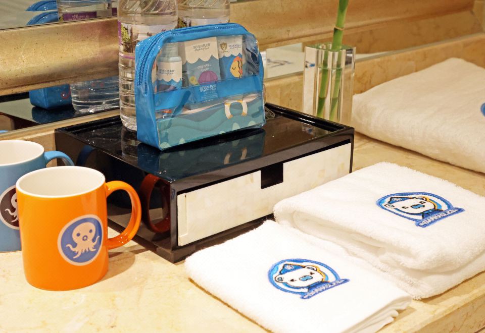 東樓-海底小縱隊親子大床房