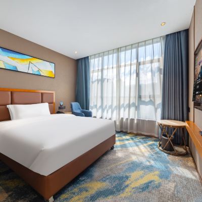 河景豪華大床房（速冷空調+舒服床墊+陽光大窗） 雲浮金杏酒店優惠