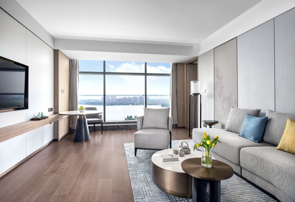 Cordis, XuzhouExecutive Suite